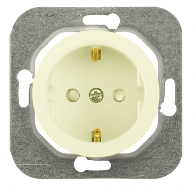 Фотография товара 'Bylectrica Механизм розетки 1-местной СУ с заземляющим контактом со шторкой, серия ПРОВАНС, РС16-1406 шампань'
