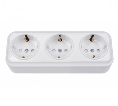 Фотография товара 'Bylectrica Розетка 3-местная ОУ с заземляющим контактом со шторкой, серия ВАРИАНТ, РА16-0166'