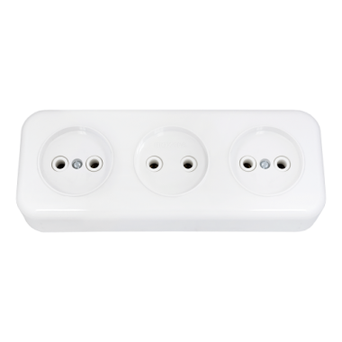 Фотография товара 'Bylectrica Розетка 3-местная ОУ, РА16-244'