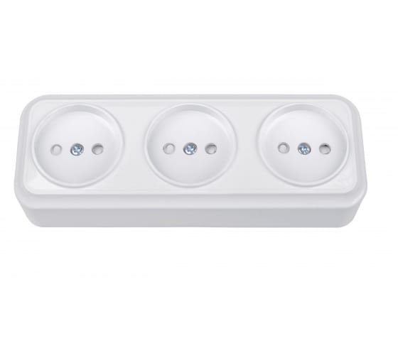 Фотография товара 'Bylectrica Розетка 3-местная ОУ со шторкой, серия ВАРИАНТ, РА16-0165'