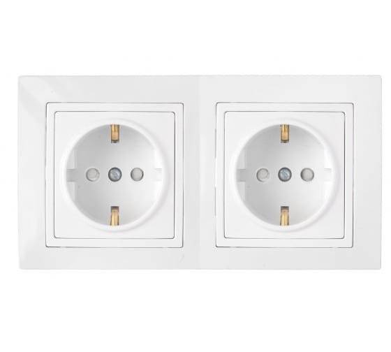 Фотография товара 'Bylectrica Розетка 2-местная СУ с заземляющим контактом со шторками на шинах, серия УЮТ, РС16-754'